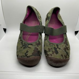 Keen Sienna Mary Jane Green Camo